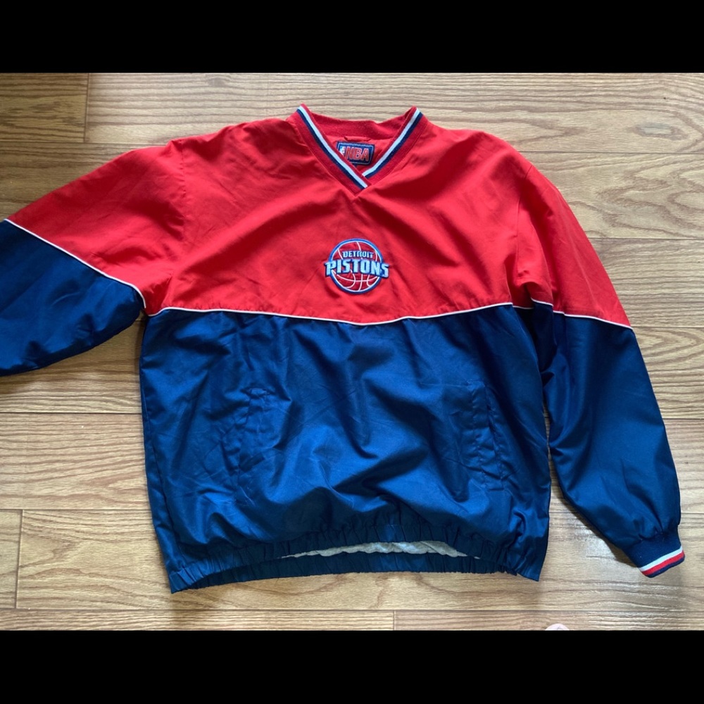 Official NBA Detroit Pistons XL Pullover